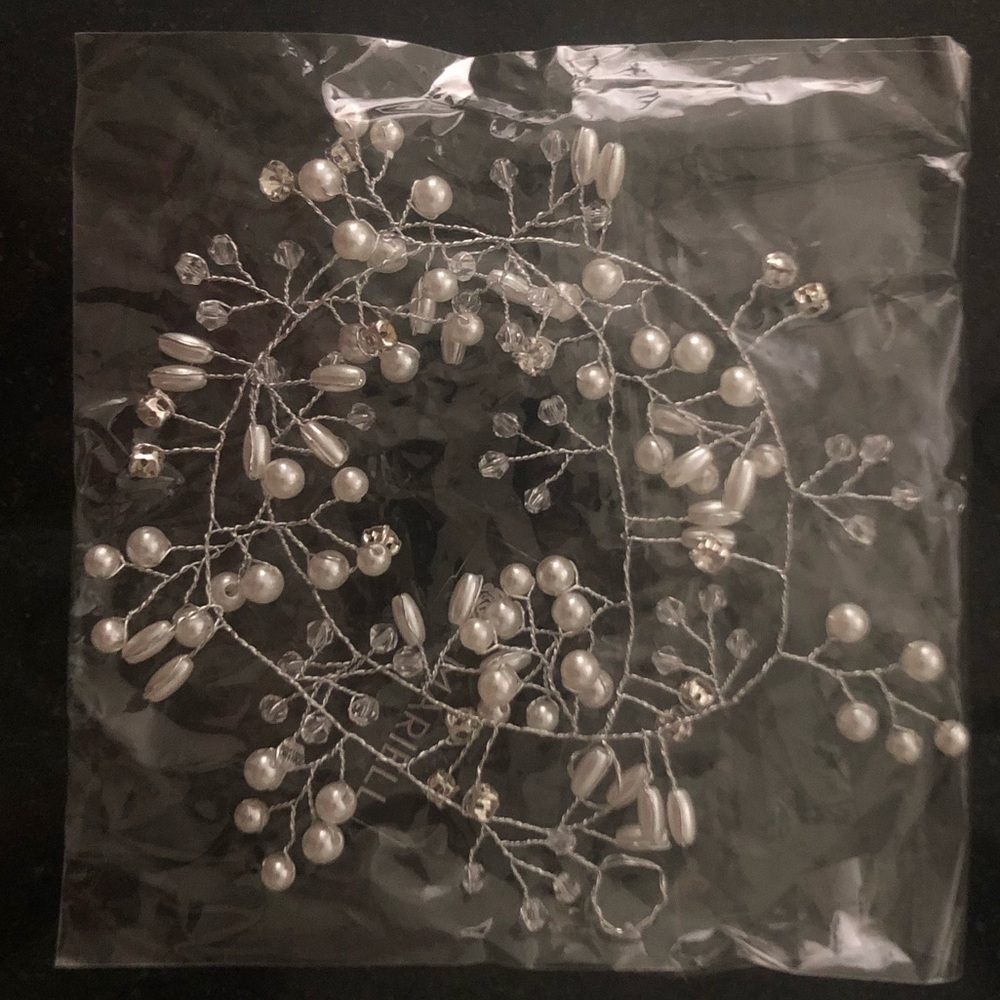 Hair jewelry